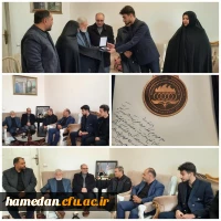 مدال المپیاد دانش علمی دانشجو معلم دانشگاه فرهنگیان همدان به خانواده شهید اهدا شد 2