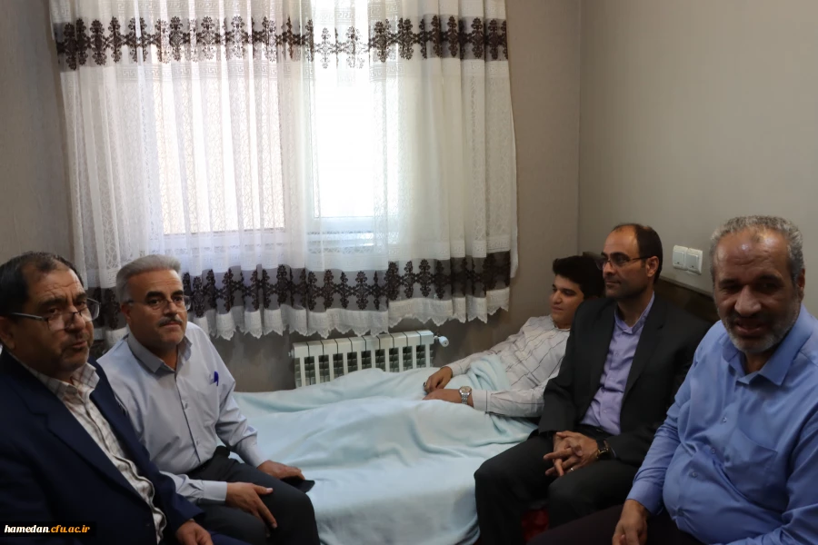عیادت از دانشجوی جانباز دانشگاه فرهنگیان همدان 2