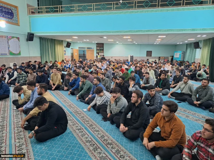 مدیر اداره حراست دانشگاه مقررات و قوانین دانشگاهی را تشریح نمود 2