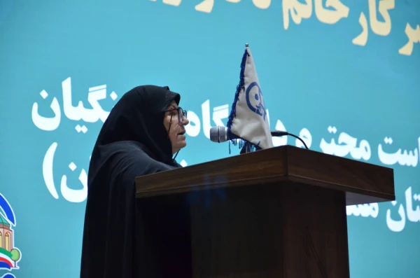 معلمی شغل نیست؛ معلمی سازنده ی روح و اندیشه ی جامعه است 6